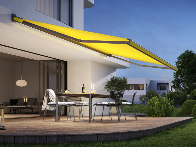 Markilux MX-3 retractable patio awning - evening on the patio